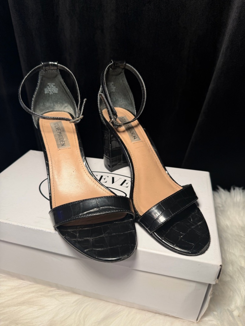 Steve Madden Black Croc-Embossed Ankle Strap Block Heel Sandals - Picture 2 of 11